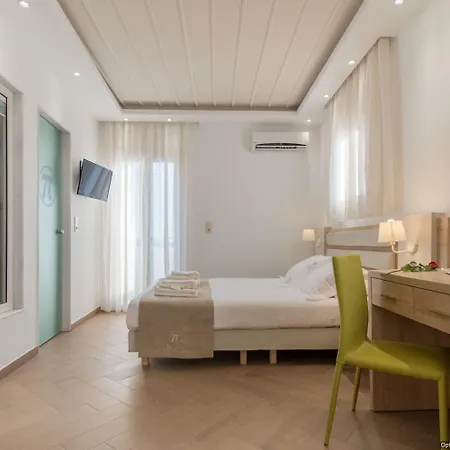 Polis Of Naxos Naxos City