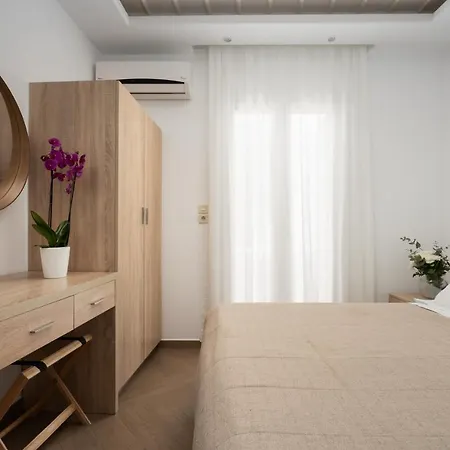 Polis Of Naxos Boutique Hotel 3*