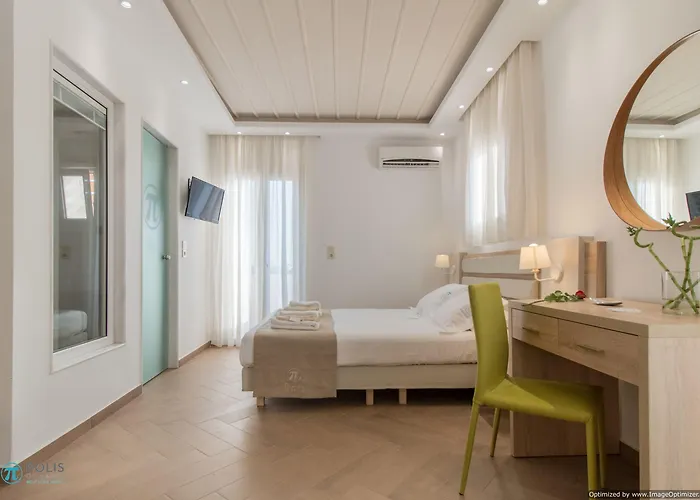 Polis Of Naxos Naxos City